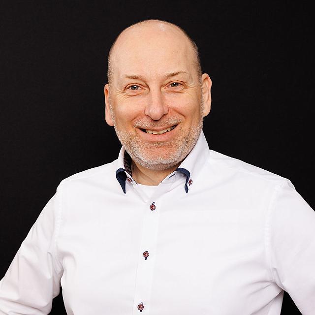 Dieter Bernhard